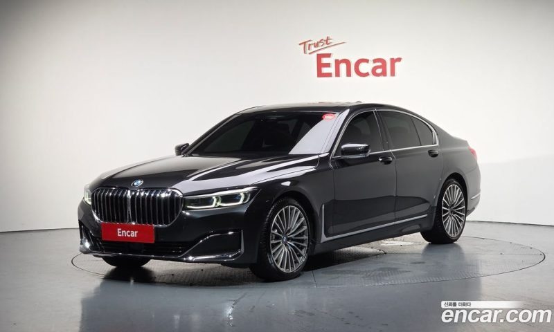 BMW 7-Series i740 Design Pure Excellence