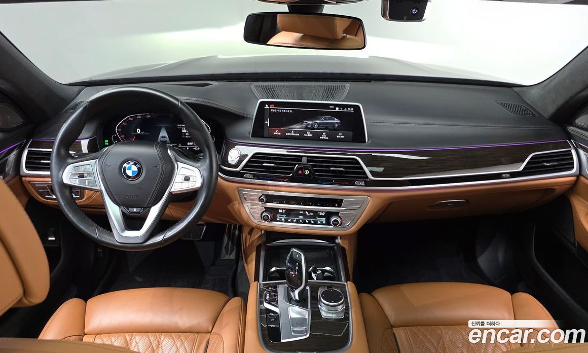 BMW 7-Series i740 Design Pure Excellence