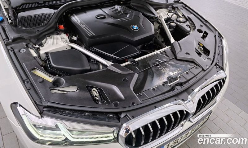 BMW 5-Series i530 Luxury