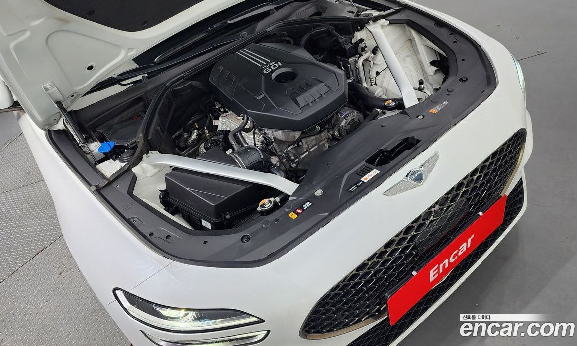 Genesis G70 Gasoline 2.0T 4WD