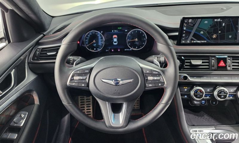 Genesis G70 Gasoline 2.0T 4WD