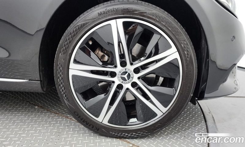 Mercedes Benz C-Class C220 D 4MATIC