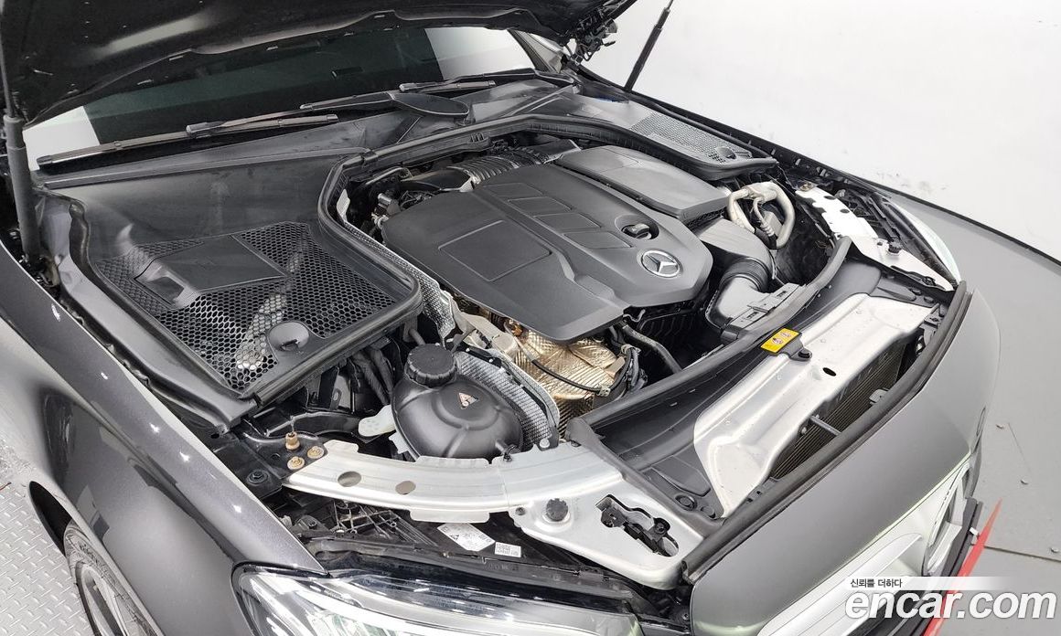 Mercedes Benz C-Class C220 D 4MATIC