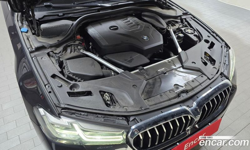 BMW 5-Series i520 M Sport