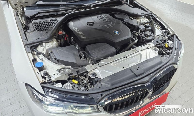 BMW 3-Series i320 M Sport