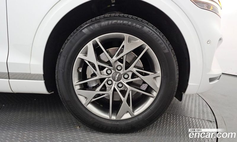 Genesis GV70 2.5T Gasoline AWD