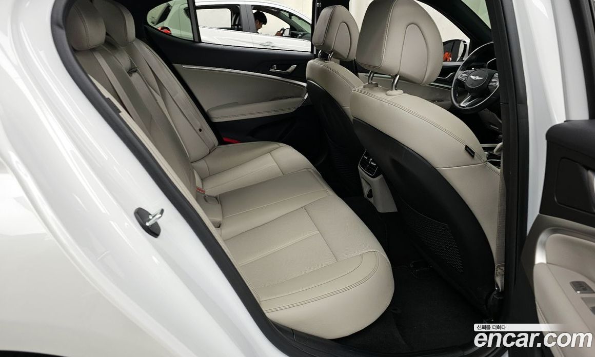 Genesis G70 Gasoline 2.0T 2WD