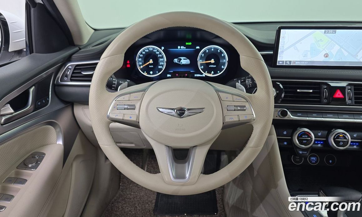 Genesis G70 Gasoline 2.0T 4WD