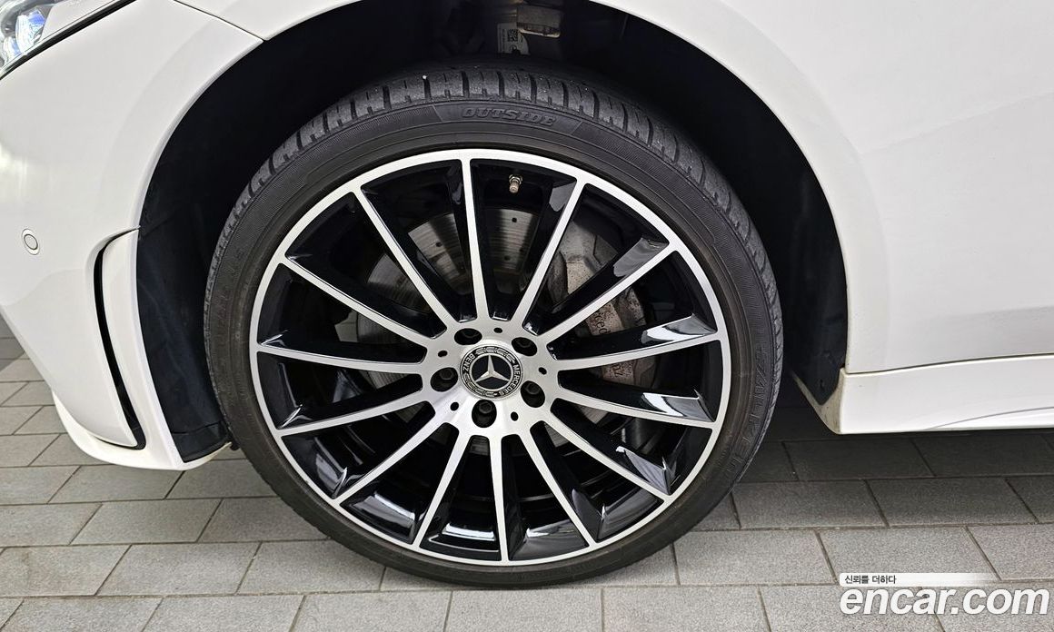 Mercedes Benz CLS-Class CLS450 4MATIC AMG Line