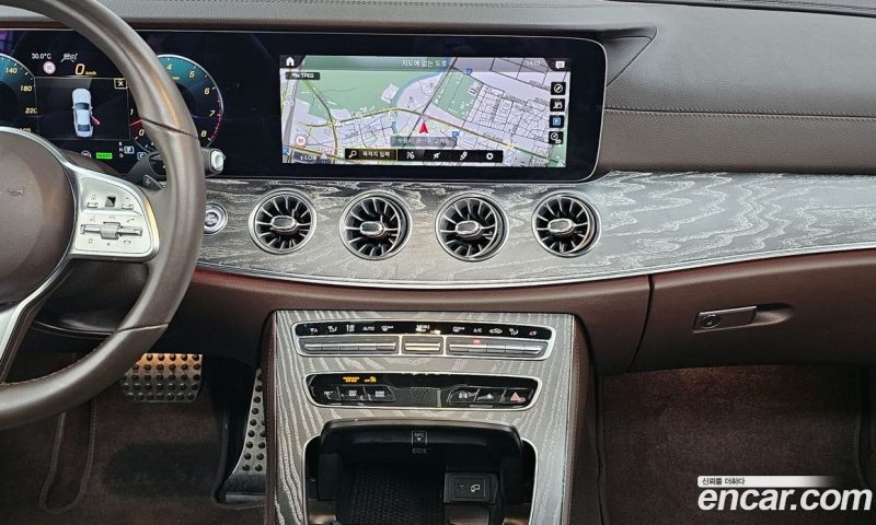 Mercedes Benz CLS-Class CLS450 4MATIC AMG Line