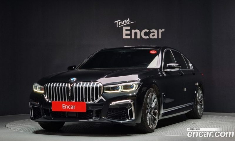 BMW 7-Series i740 M Sport