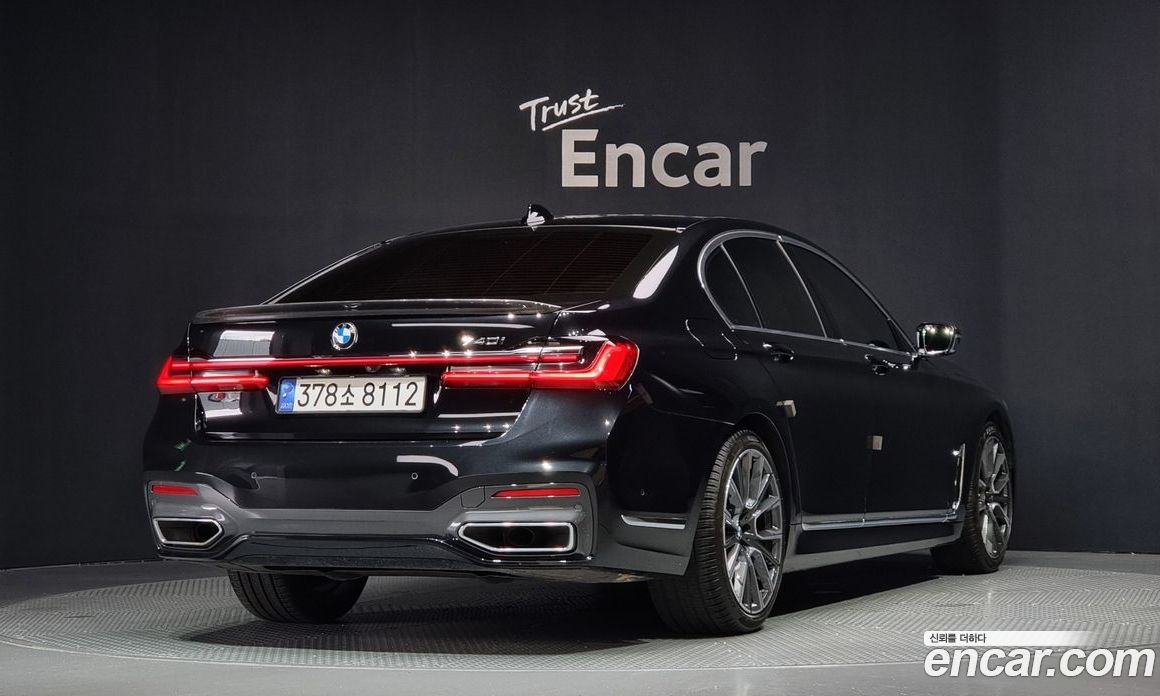 BMW 7-Series i740 M Sport