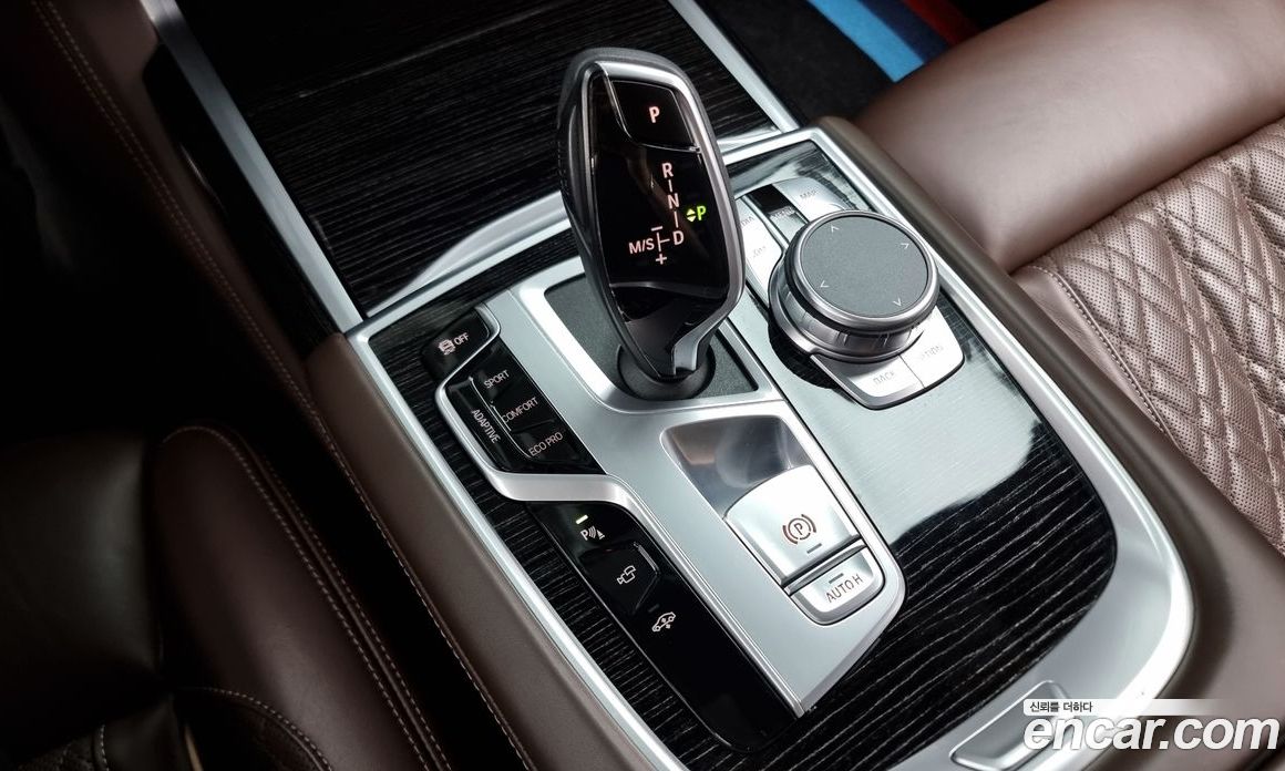 BMW 7-Series i740 M Sport