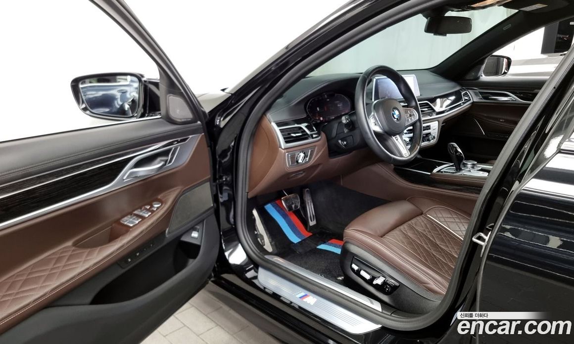 BMW 7-Series i740 M Sport