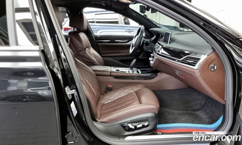 BMW 7-Series i740 M Sport