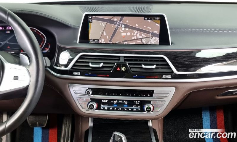 BMW 7-Series i740 M Sport
