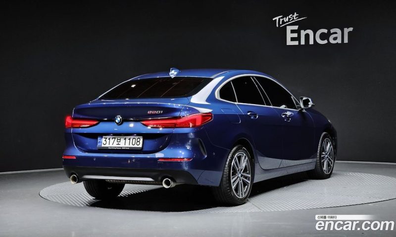 BMW 2-Series i220 Advantage