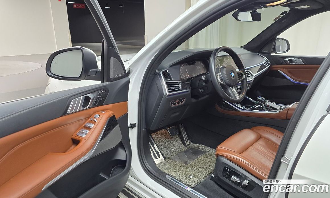 BMW X7 xDrive i40 M Sport 6STR