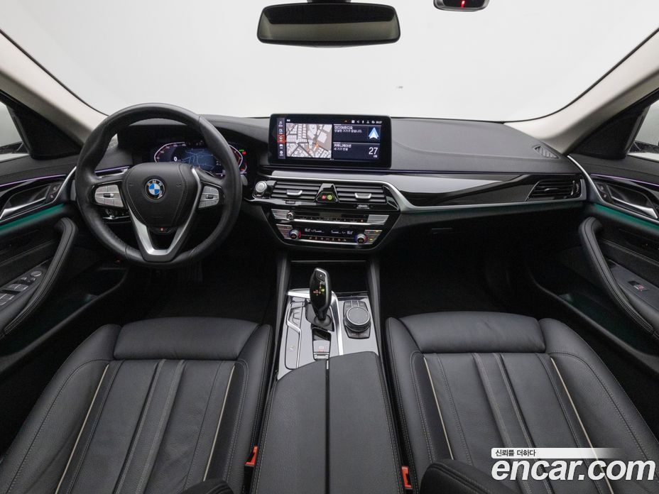 BMW 5-Series i520 Luxury