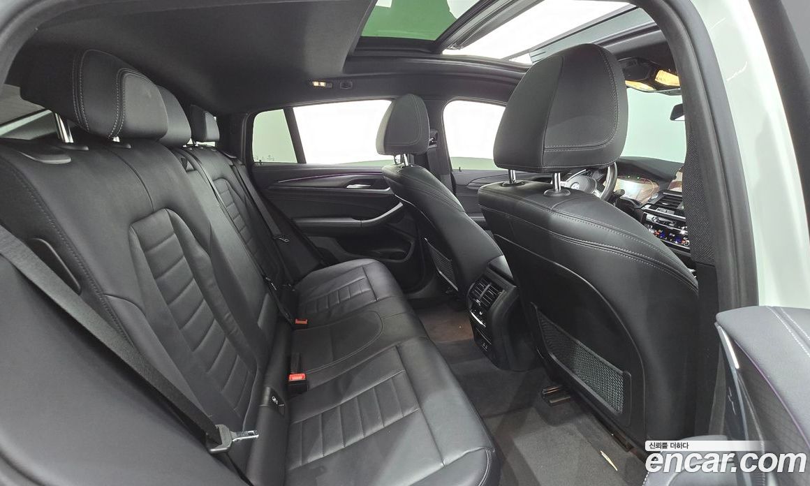 BMW X4 xDrive20i M Sports X Onlile Exclusive Edition