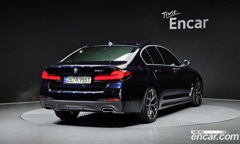 BMW 5-Series i530 M Sport Package