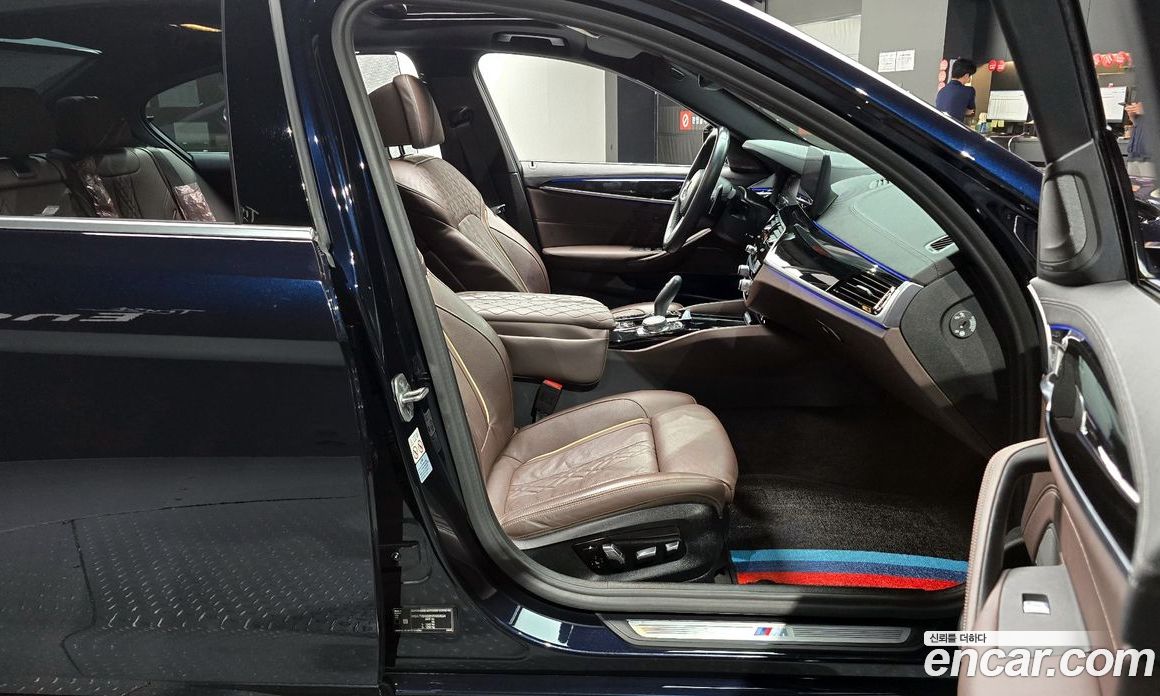 BMW 5-Series i530 M Sport Package