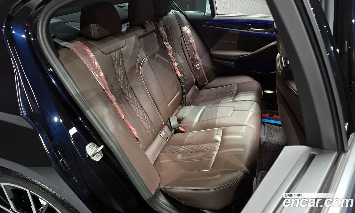 BMW 5-Series i530 M Sport Package