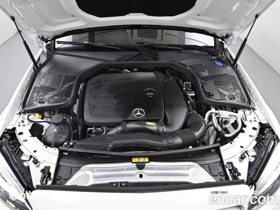 Mercedes Benz C-Class C200