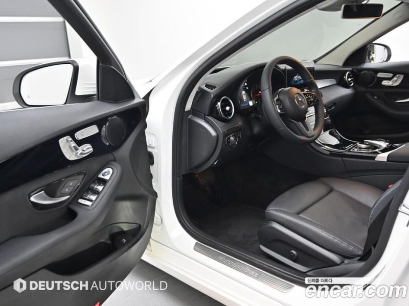 Mercedes Benz C-Class C200