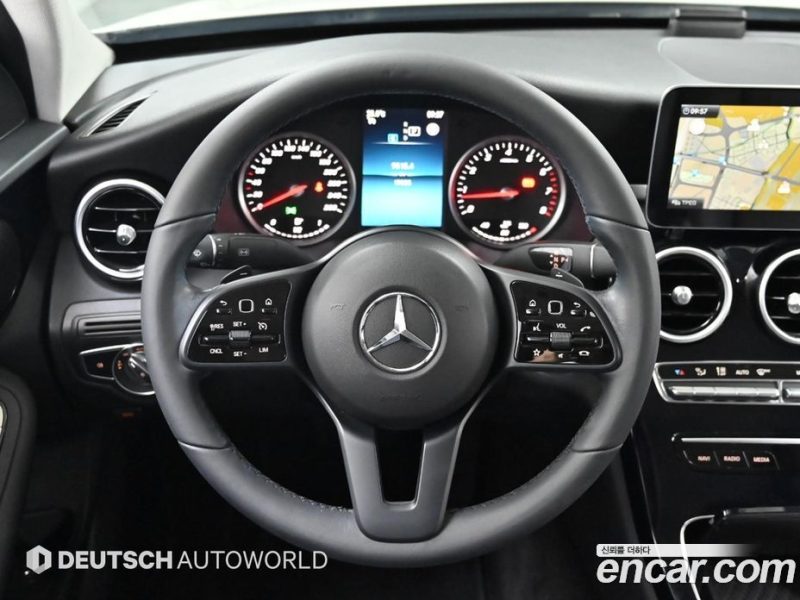 Mercedes Benz C-Class C200