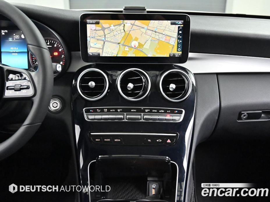 Mercedes Benz C-Class C200