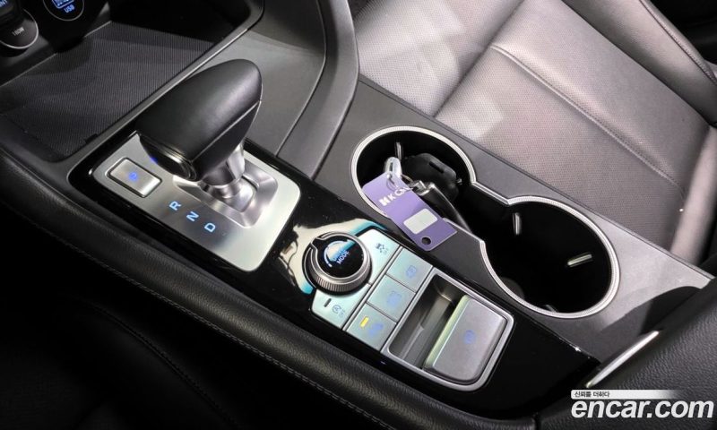 Genesis G70 Diesel 2.2 2WD