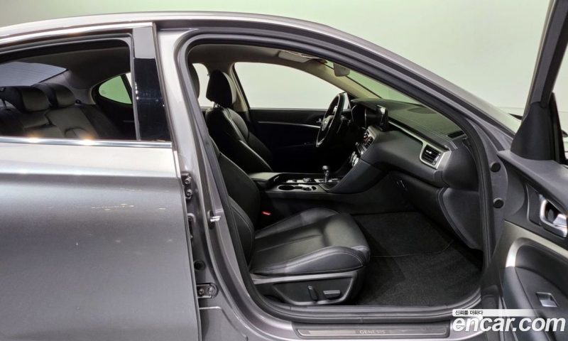 Genesis G70 Diesel 2.2 2WD