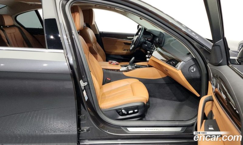 BMW 5-Series i520 Luxury