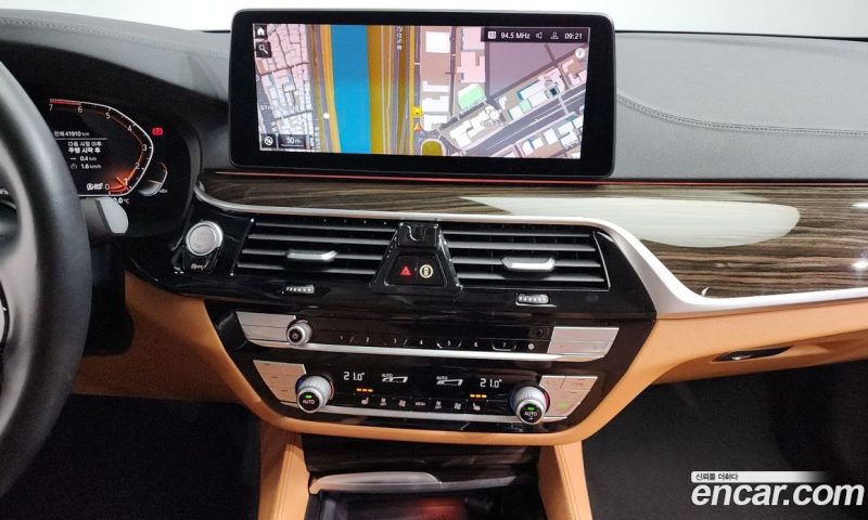 BMW 5-Series i520 Luxury