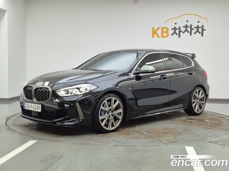 BMW 1-Series M135i xDrive