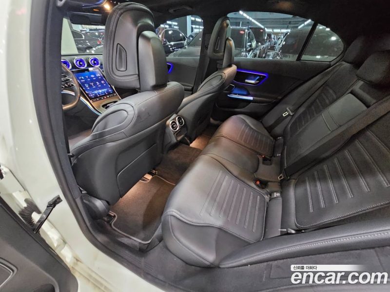 Mercedes Benz C-Class C300 AMG Line