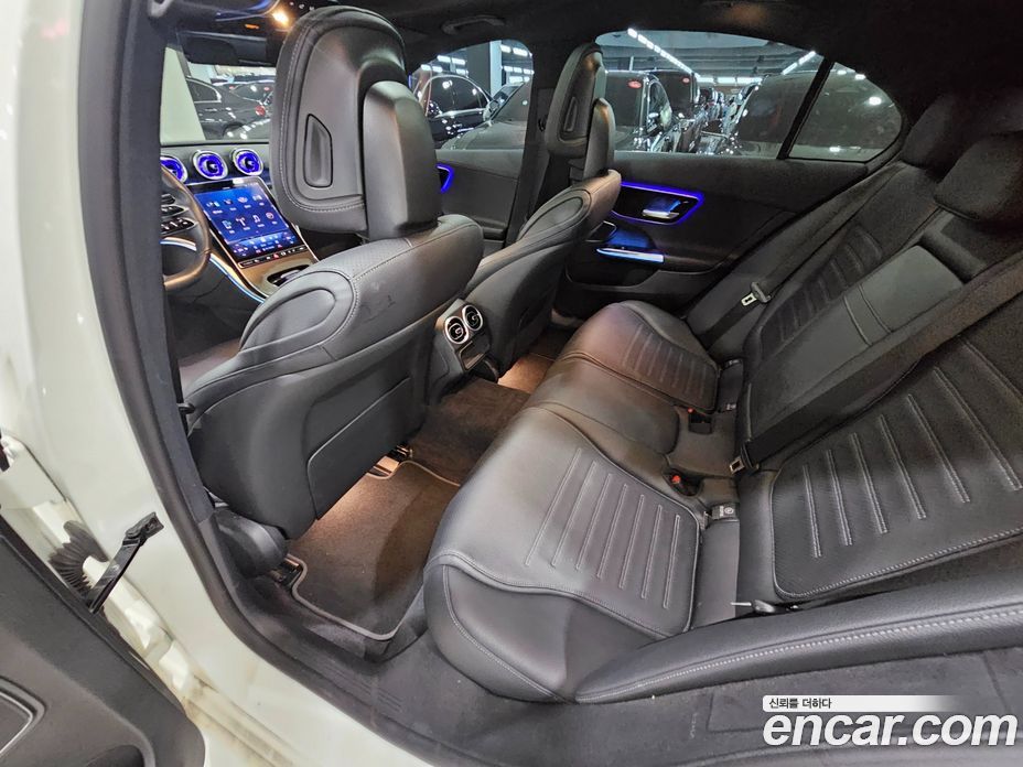 Mercedes Benz C-Class C300 AMG Line