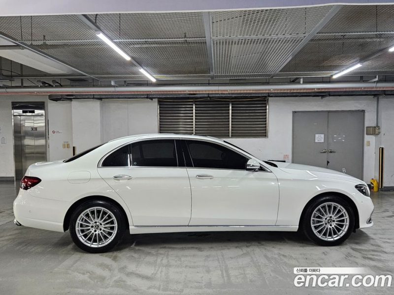 Mercedes Benz E-Class E250 Exclusive