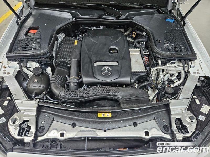 Mercedes Benz E-Class E250 Exclusive