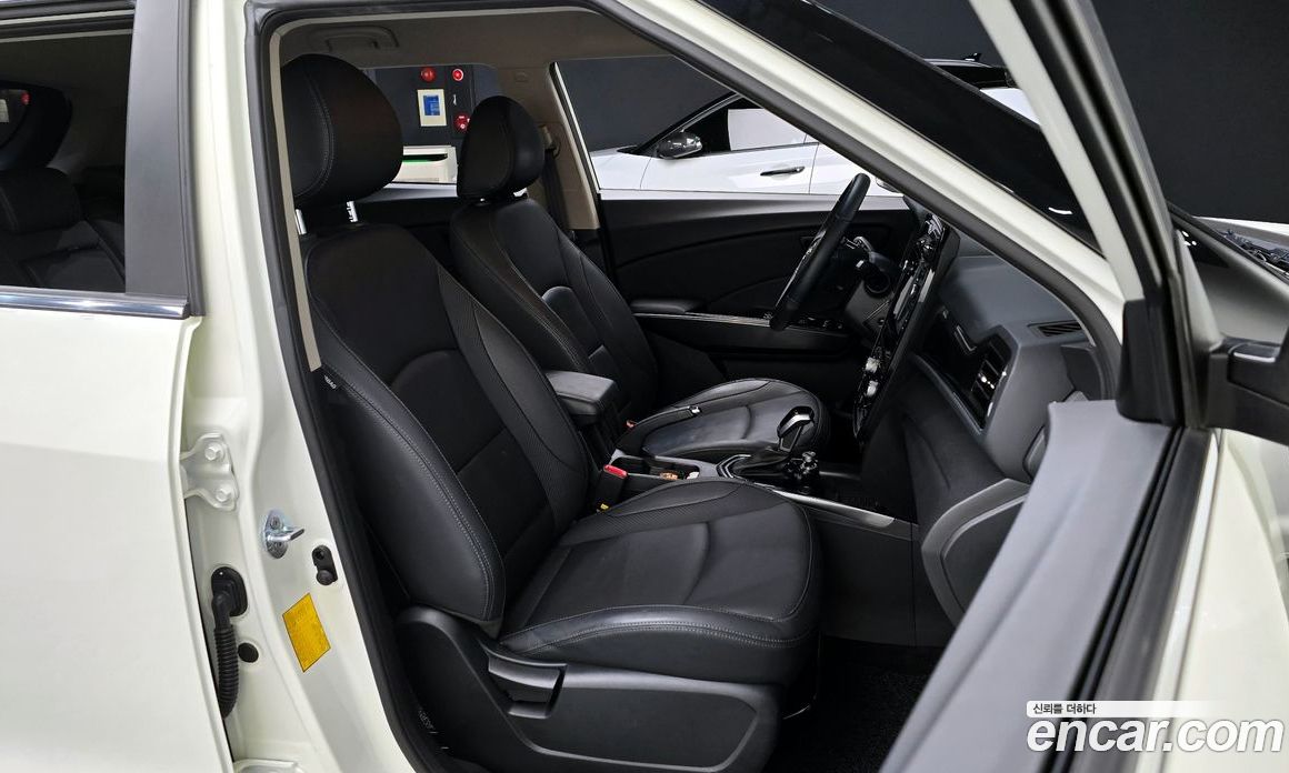 SsangYong Tivoli Gasoline 1.5 2WD