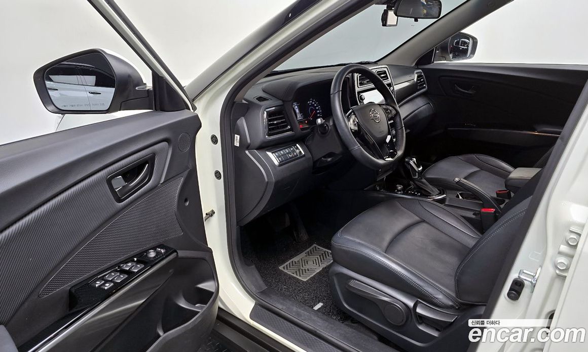 SsangYong Tivoli Gasoline 1.5 2WD