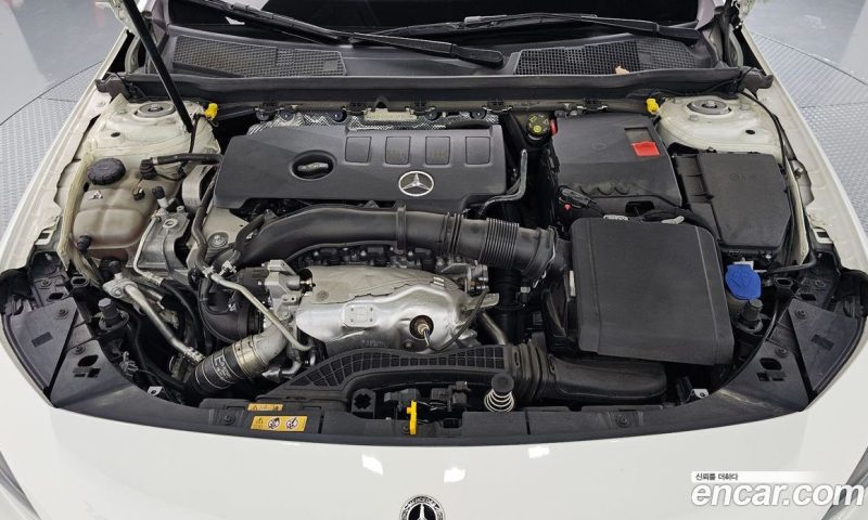 Mercedes Benz A-Class A220 Hatchback