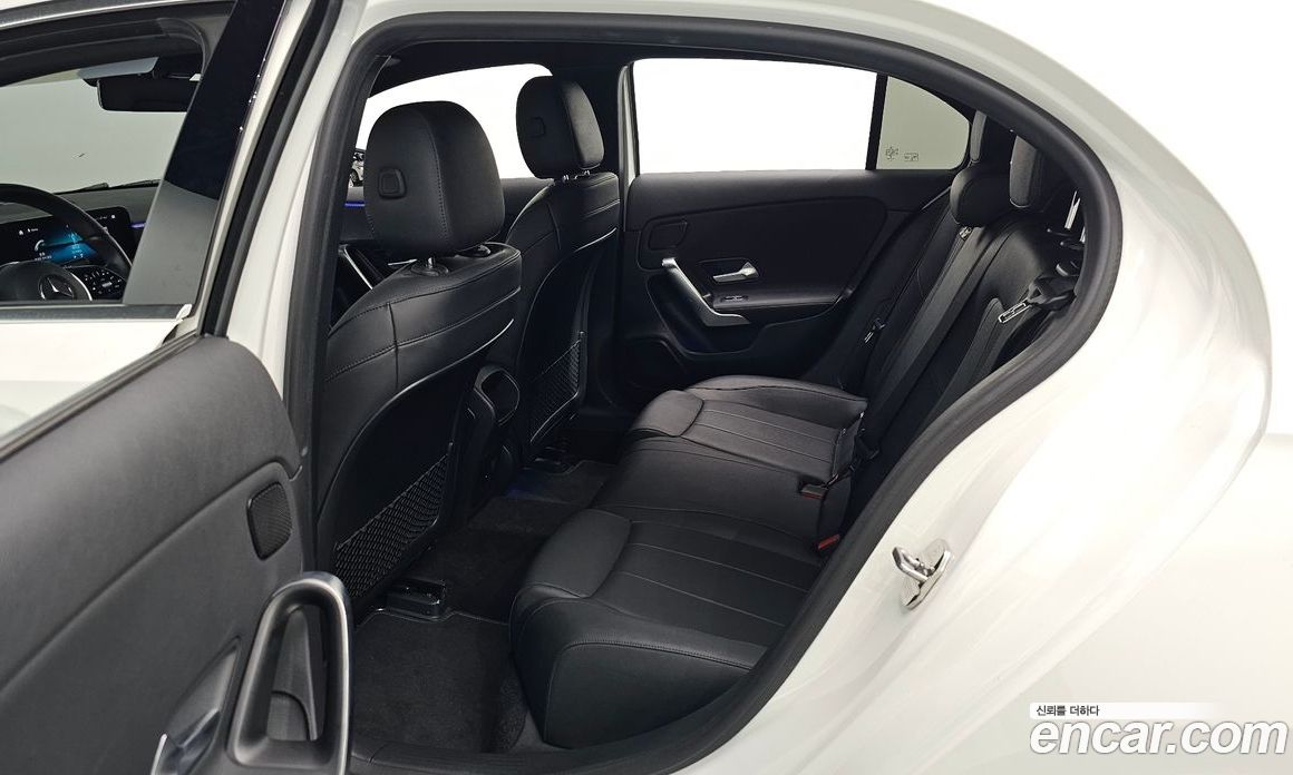 Mercedes Benz A-Class A220 Hatchback