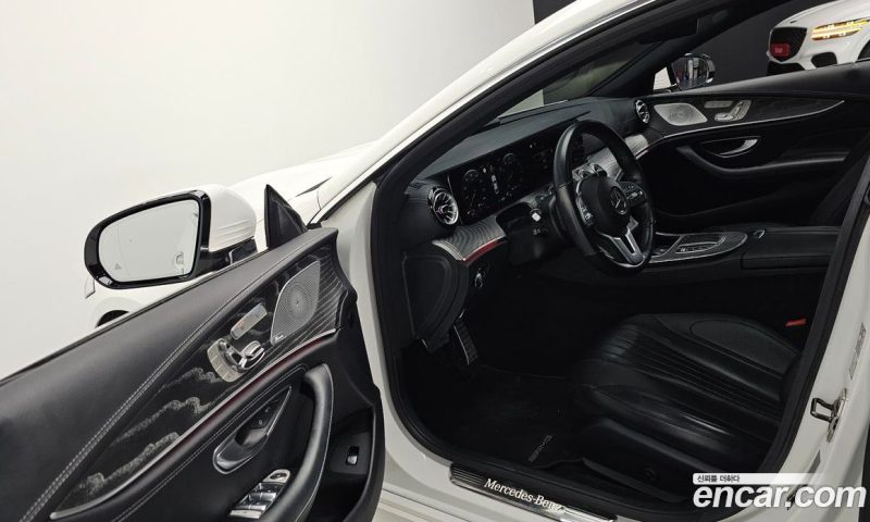 Mercedes Benz CLS-Class CLS450 4MATIC AMG Line