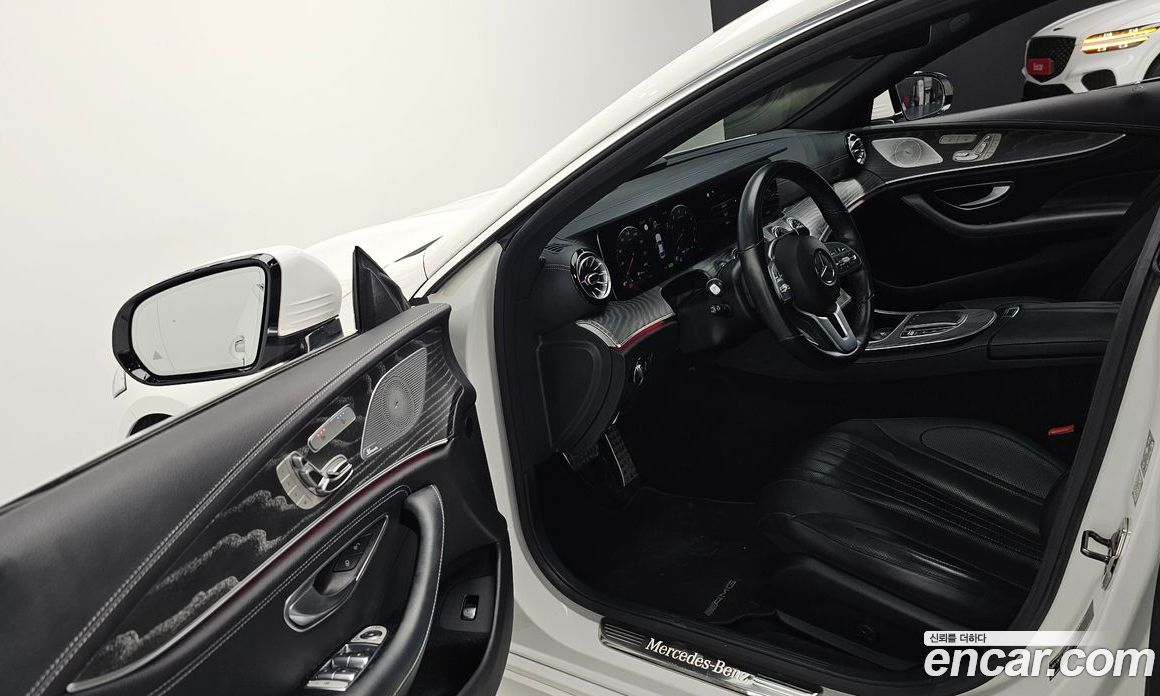 Mercedes Benz CLS-Class CLS450 4MATIC AMG Line