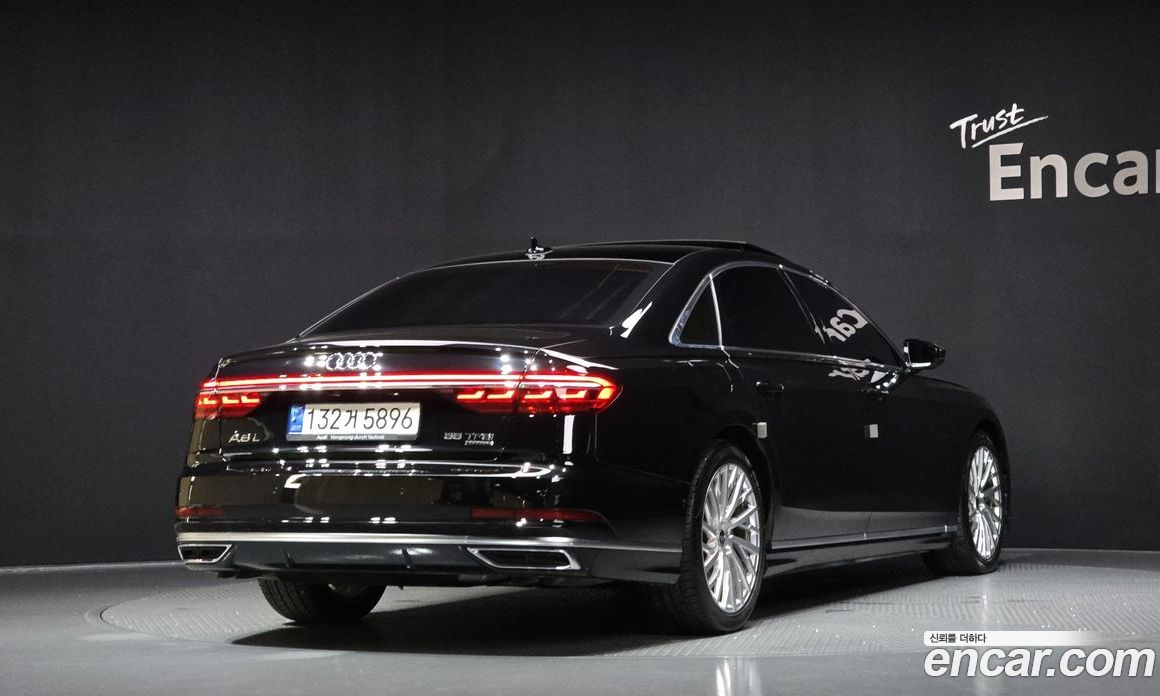 Audi A8 55 TFSI Quattro LWB