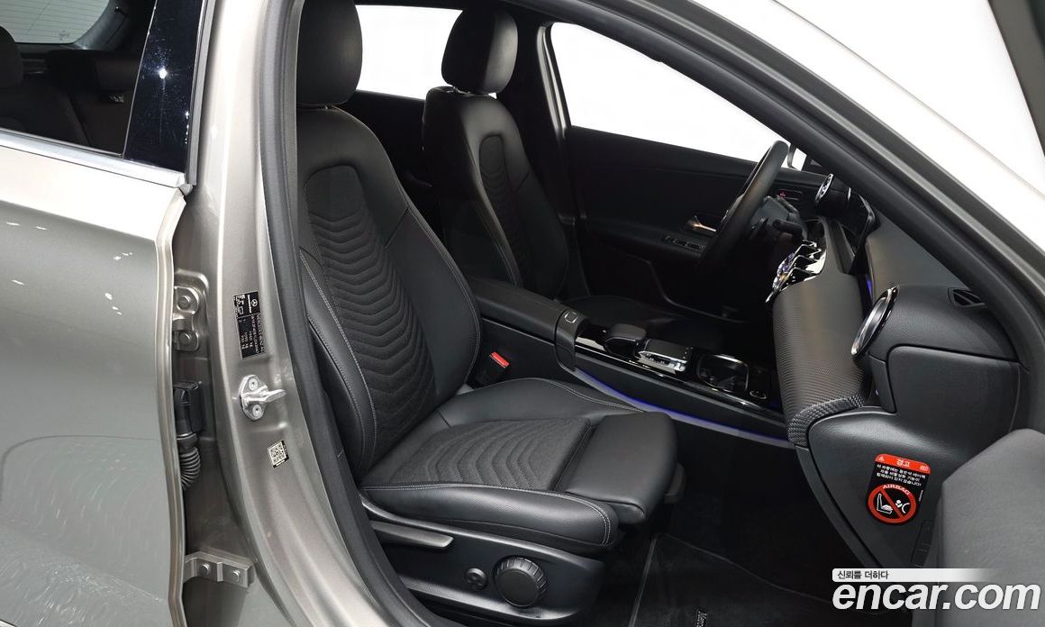 Mercedes Benz A-Class A220 Hatchback