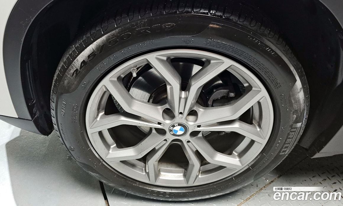 BMW X4 xDrive20i xLine