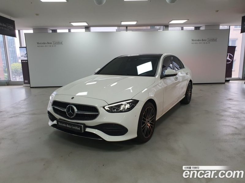 Mercedes Benz C-Class C200 4MATIC Avantgarde